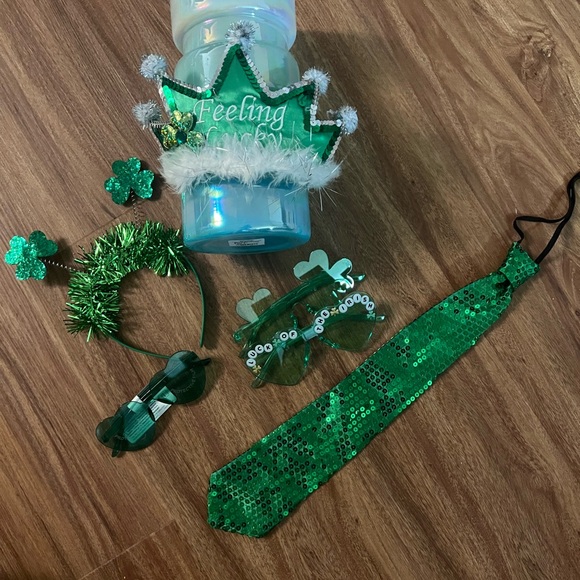 Green Kids Accessory Set - Picture 3 of 3